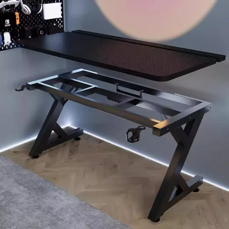 Q Minimalistische zwarte compu - Desk Setup Designer recensie en prijs